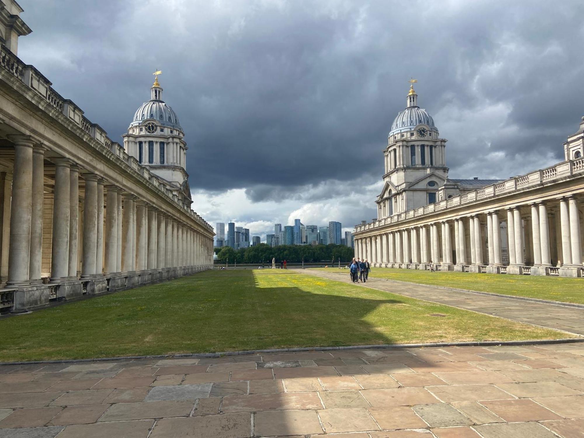 Separate Rooms By The Thames London Luaran gambar